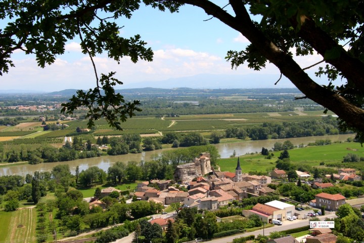 chateaubourgvillage_dansmonviseur