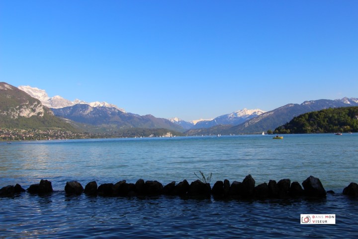 Du bleu, du bleu.. sur la perle des&nbsp;Alpes